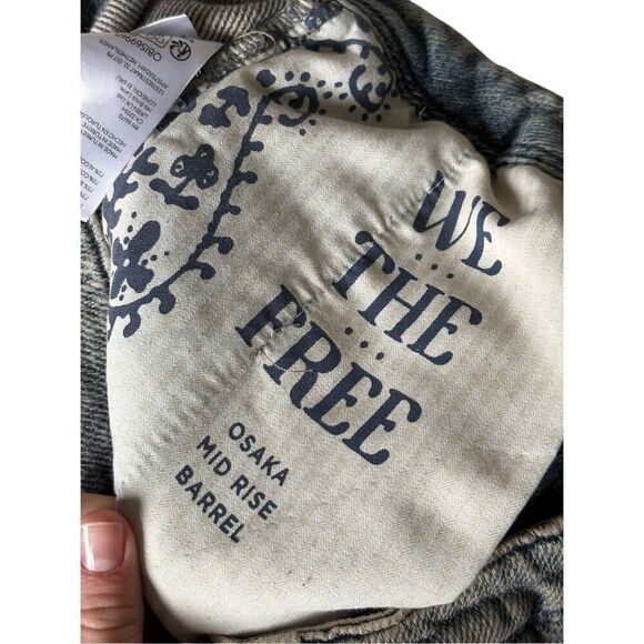 Free People We The Free Osaka Mid Rase Barrel Jeans size 28 Sage Khaki - Picture 6 of 12